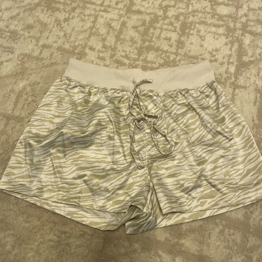 Stylish Women's Tan Shorts and top set